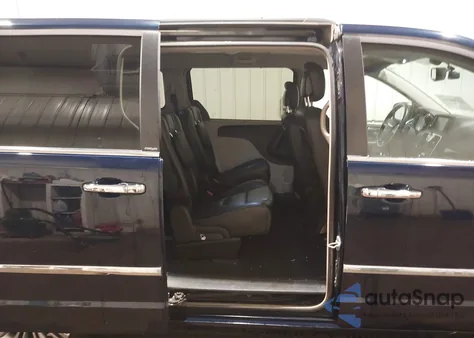 2013 Chrysler Town & Country Touring-L из США, поврежденный, VIN 2C4RC1CG7DR716757